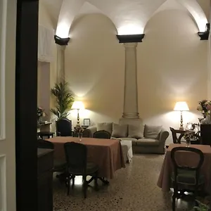 Palazzo Zecchino Гостевой дом